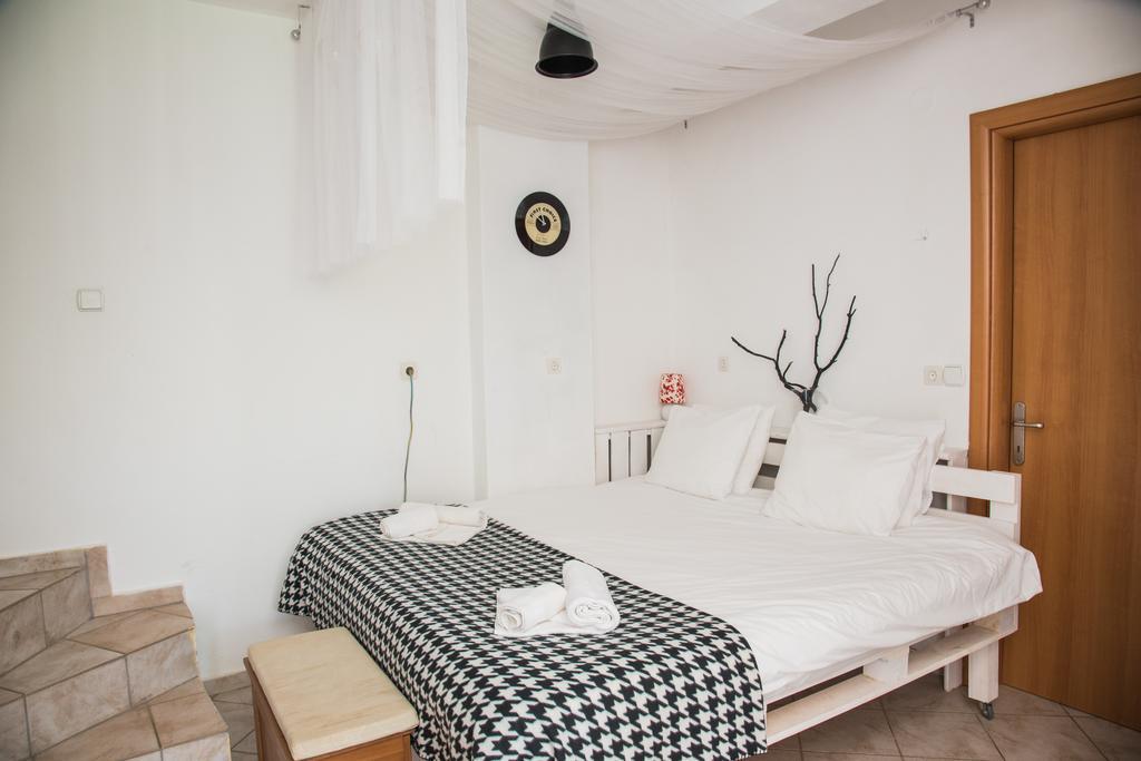 Bouganvillia Homes Nikiti  Esterno foto