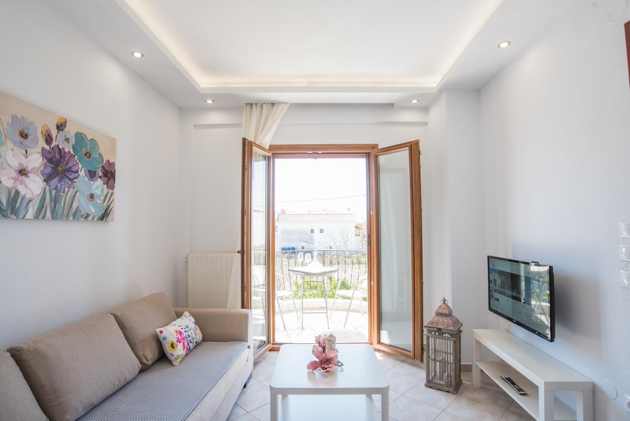 Bouganvillia Homes Nikiti  Esterno foto
